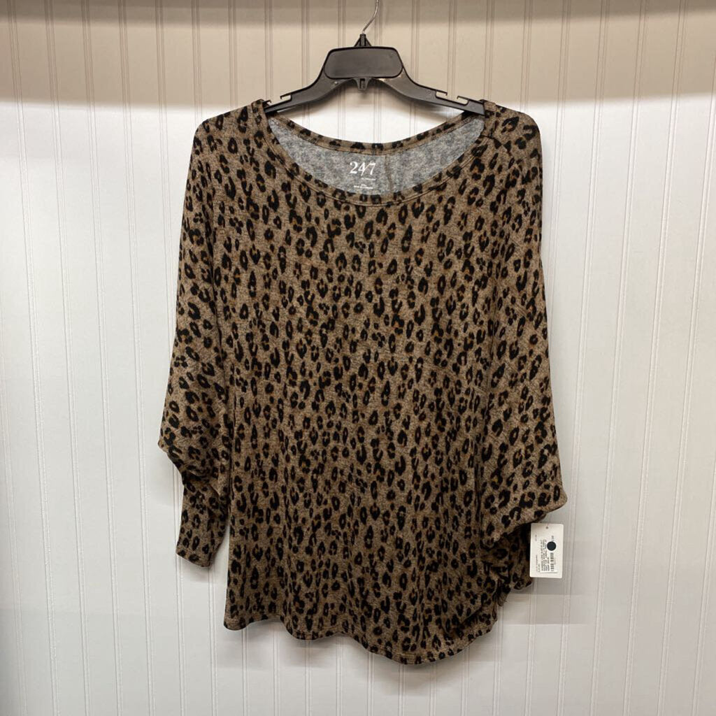 BASIC L/S ANIMAL PRINT TOP