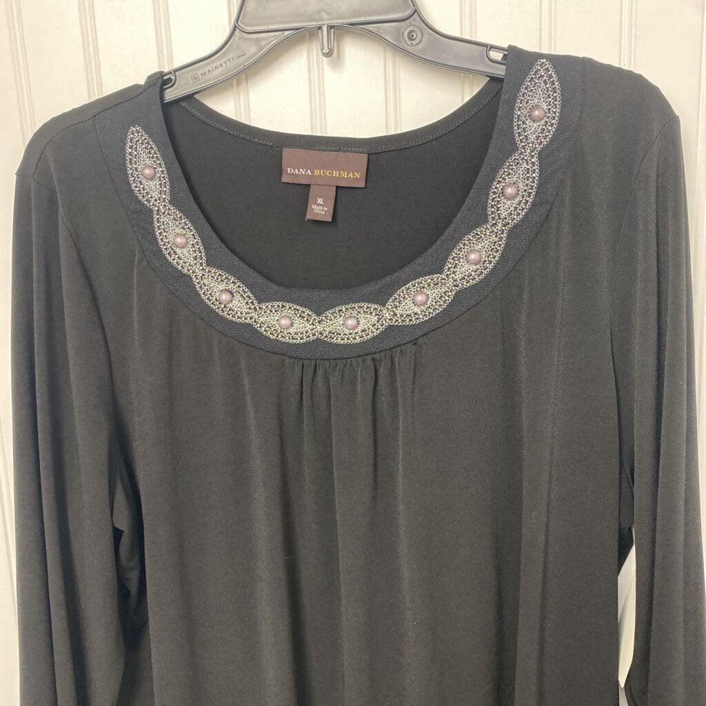EMBELISHED NECK LINE LONG SLEEVED