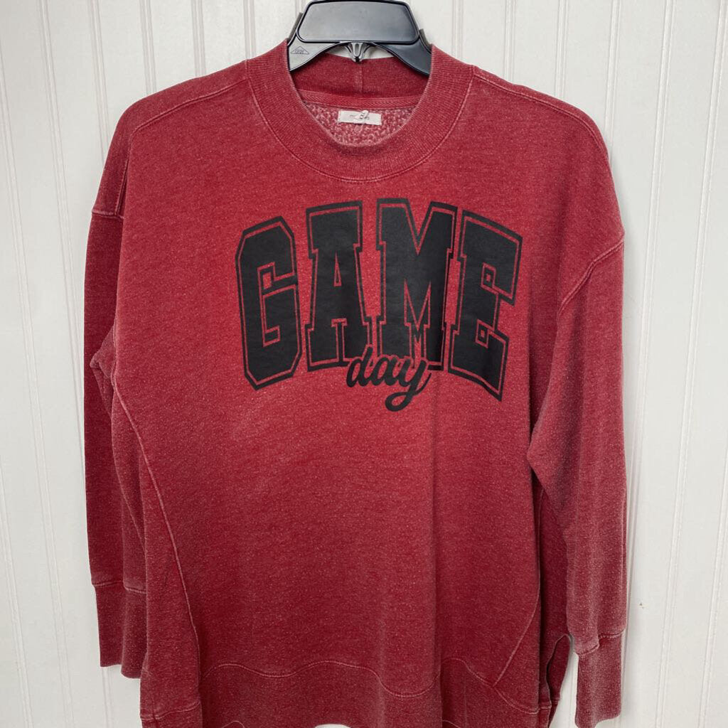 GAME DAY GRAPHIC SWEATSHIRT