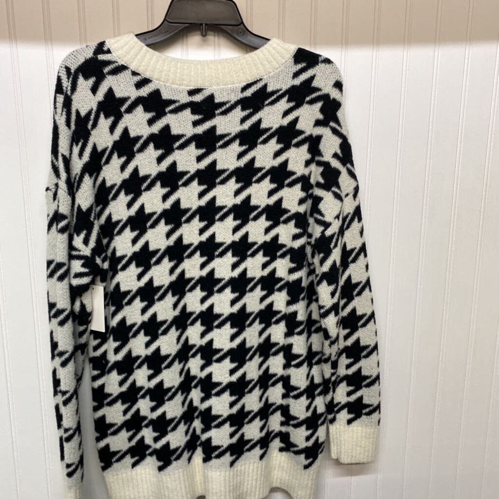 LADIES SWEATER
