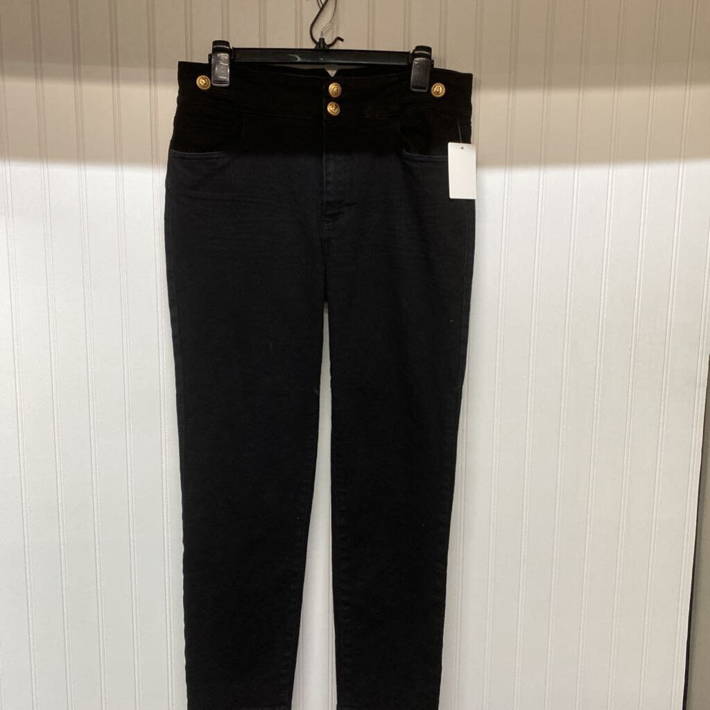 LADIES BLACK JEANS
