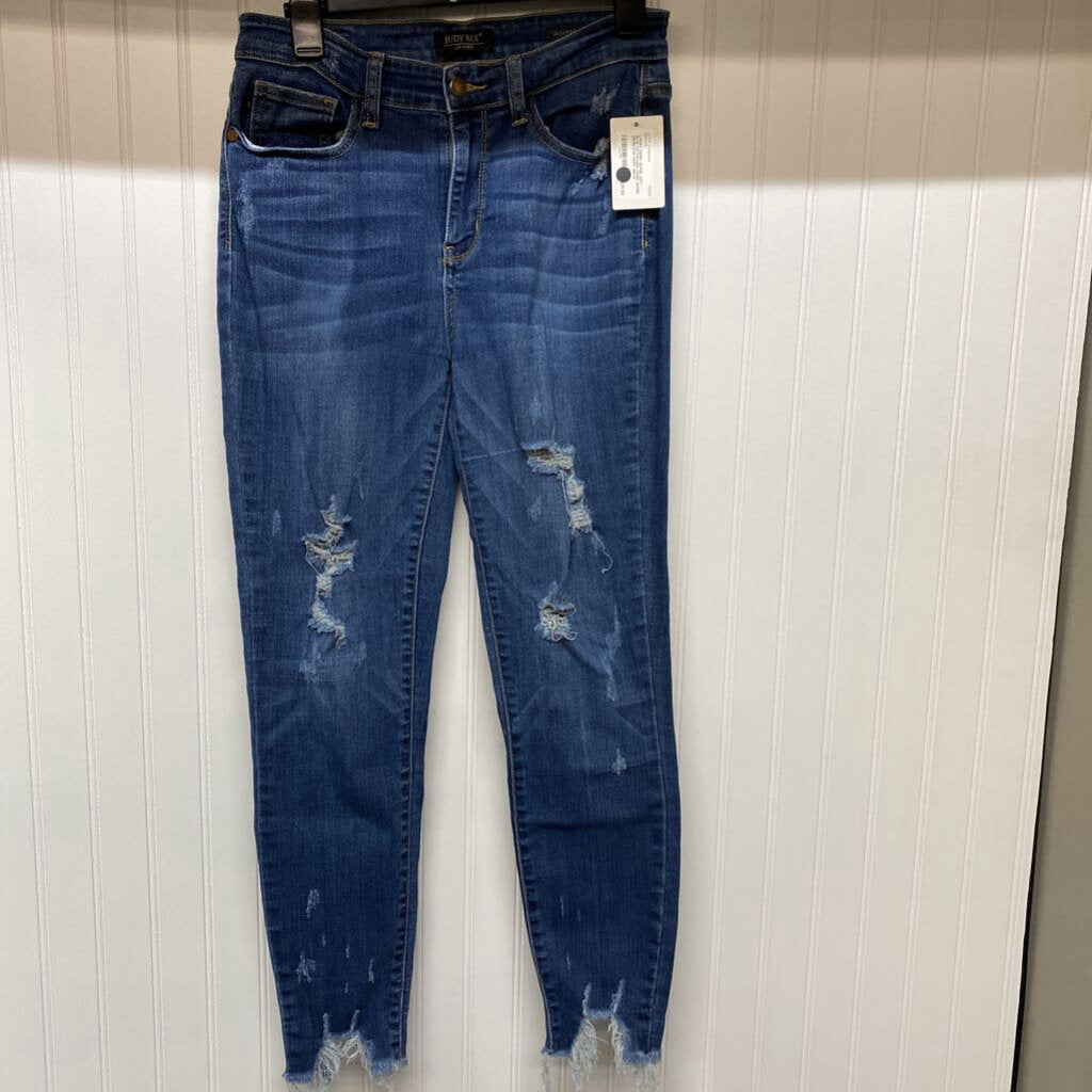 DISTRESSED DENIM JEANS