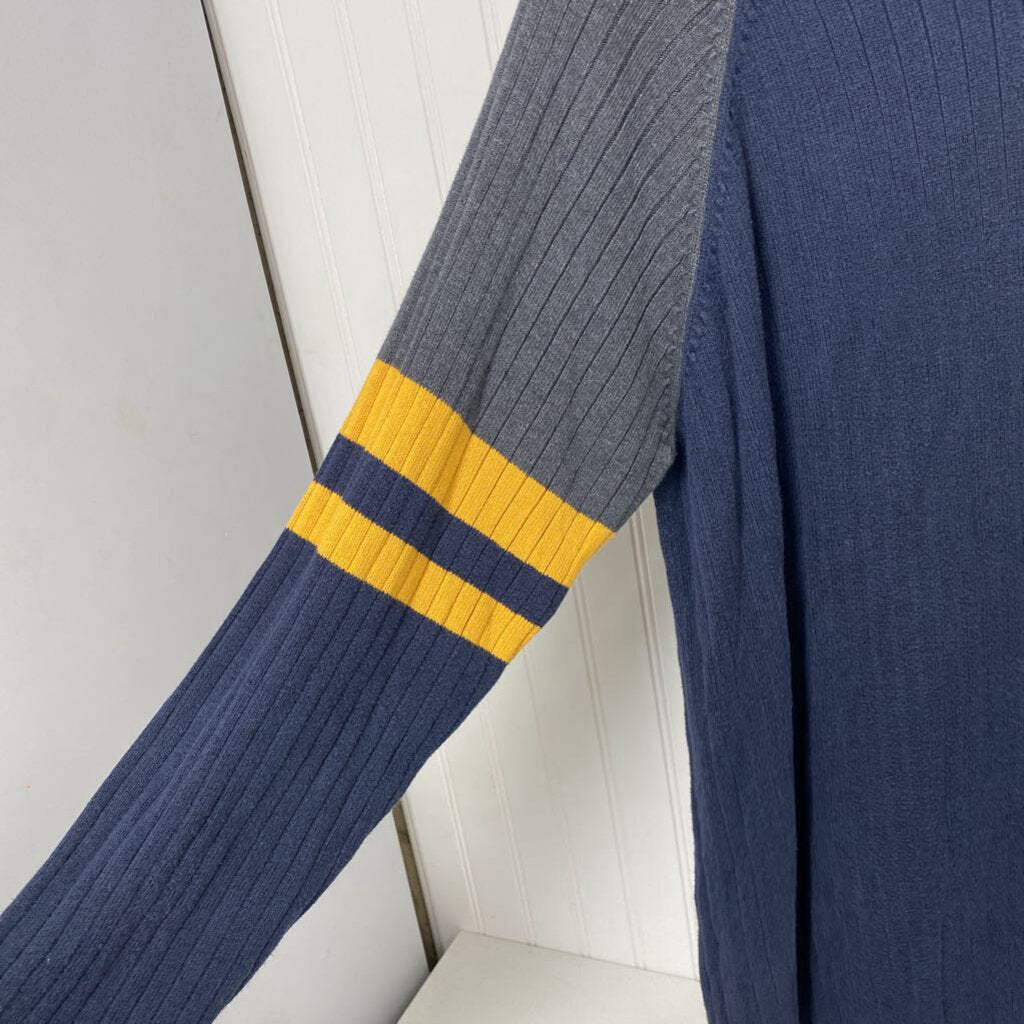 RIBBED SWEATER