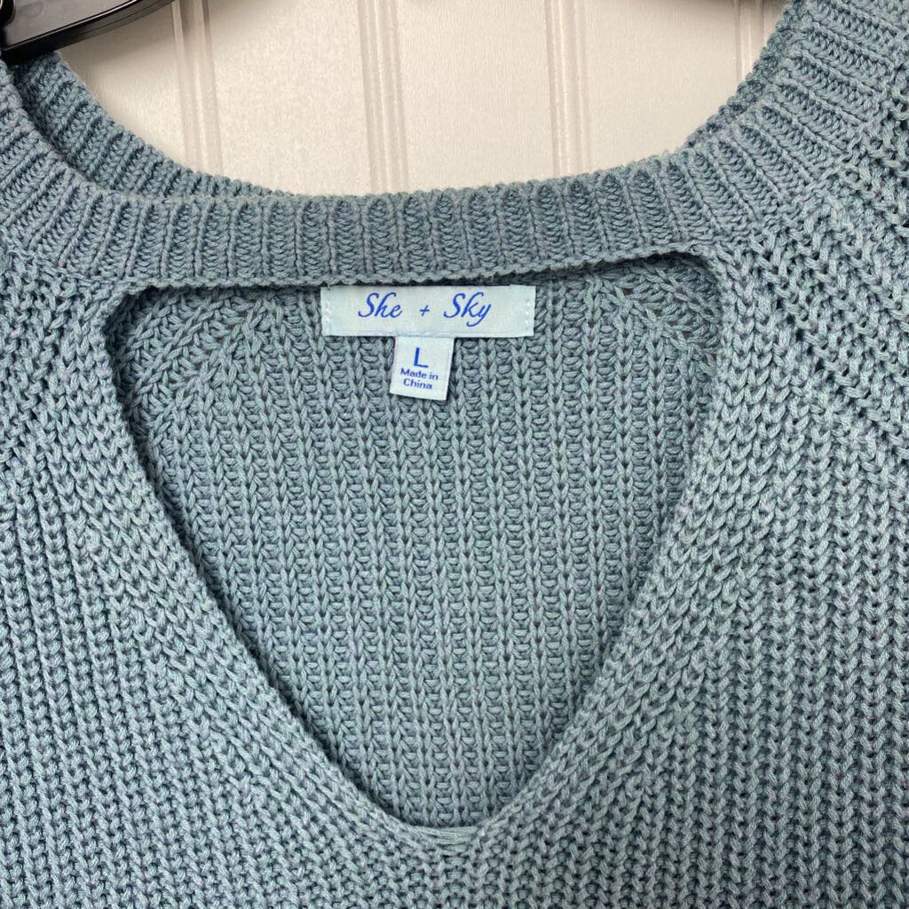 LOOSE KNIT CROP SWEATER