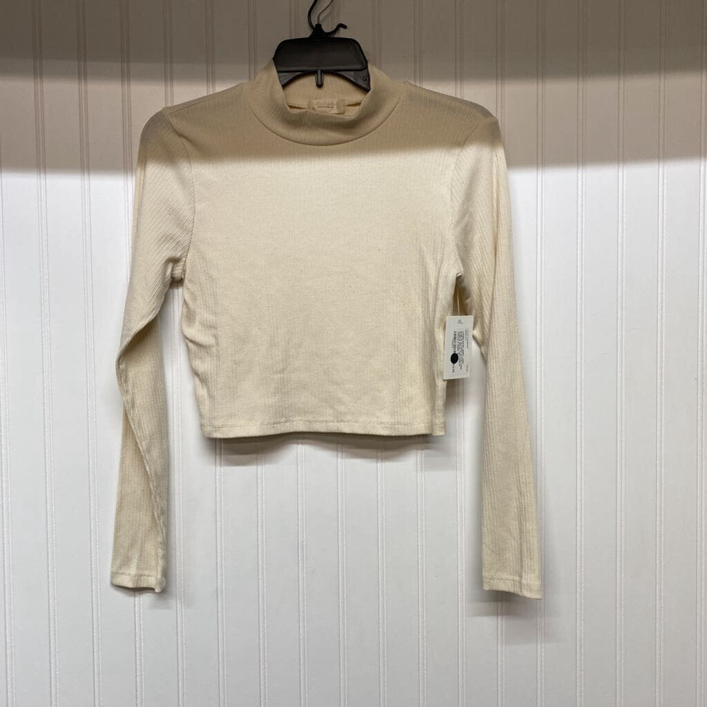 LONG SLEEVE MOCK TURTLENECK