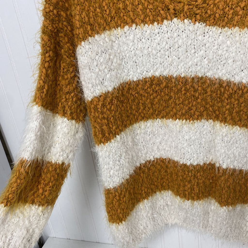 LADIES SWEATER
