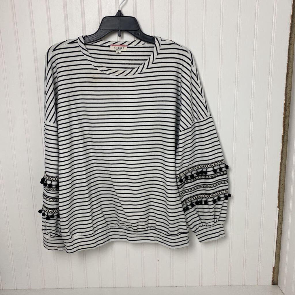 LONG SLEEVE KNIT TOP