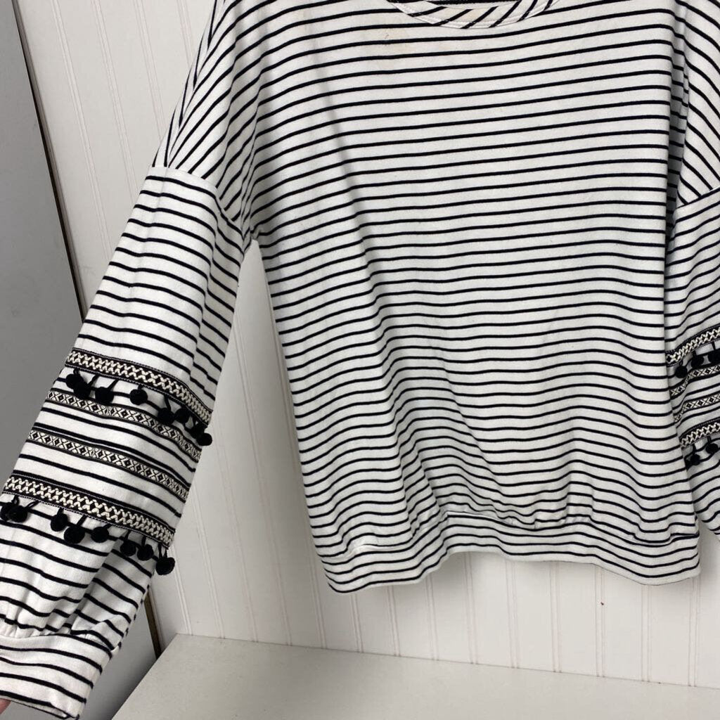 LONG SLEEVE KNIT TOP