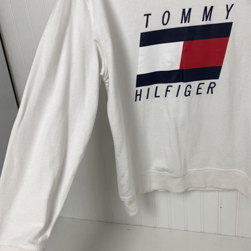 GRAPHIC SWEATSHIRT