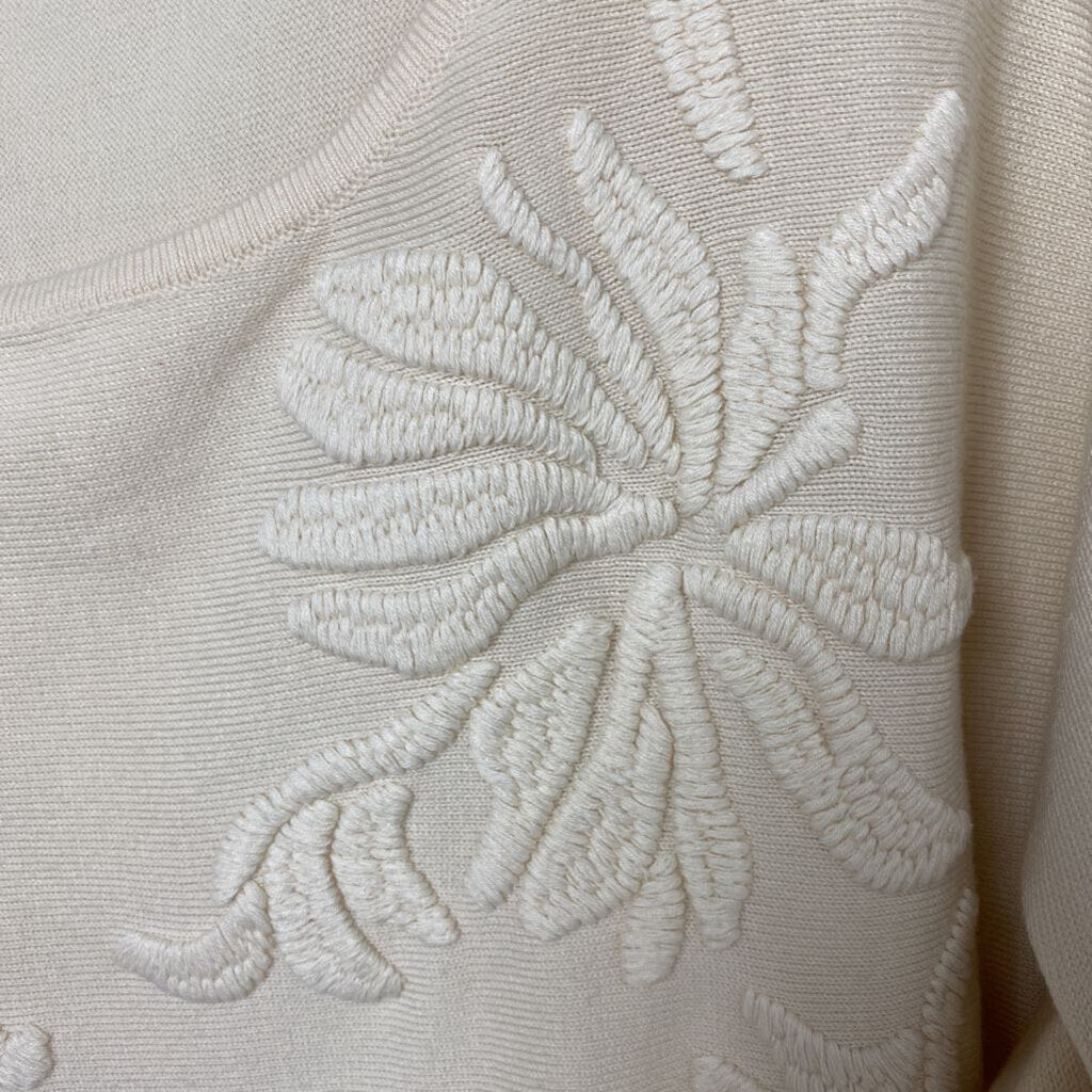EMBROIDERED SWEATER
