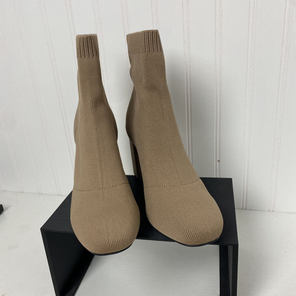 *MIA "SELIA" KNIT ANKLE HEELED BOOTIE