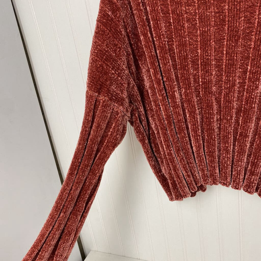 CHENILLE SWEATER