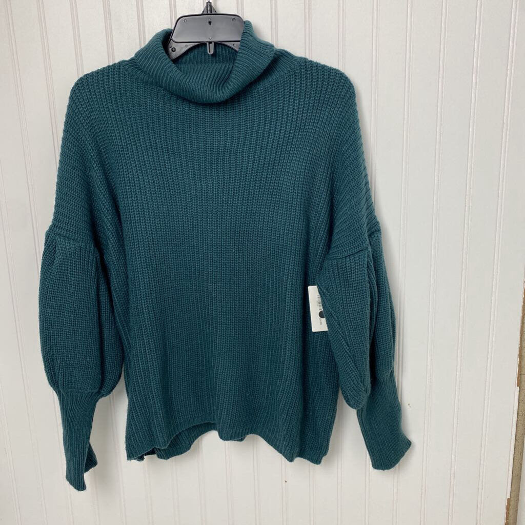 TURTLE NECK SWEATER