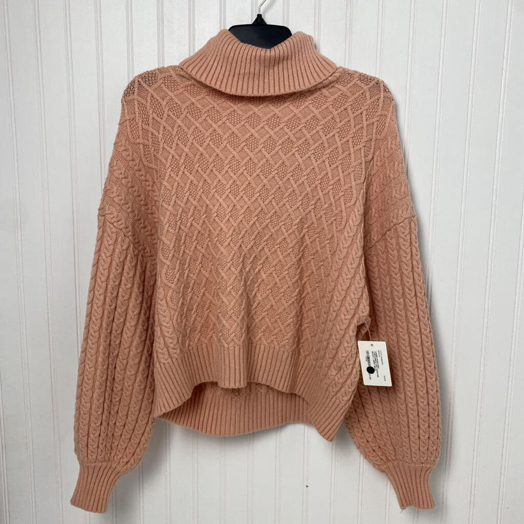 *TURTLENECK KNIT SWEATER
