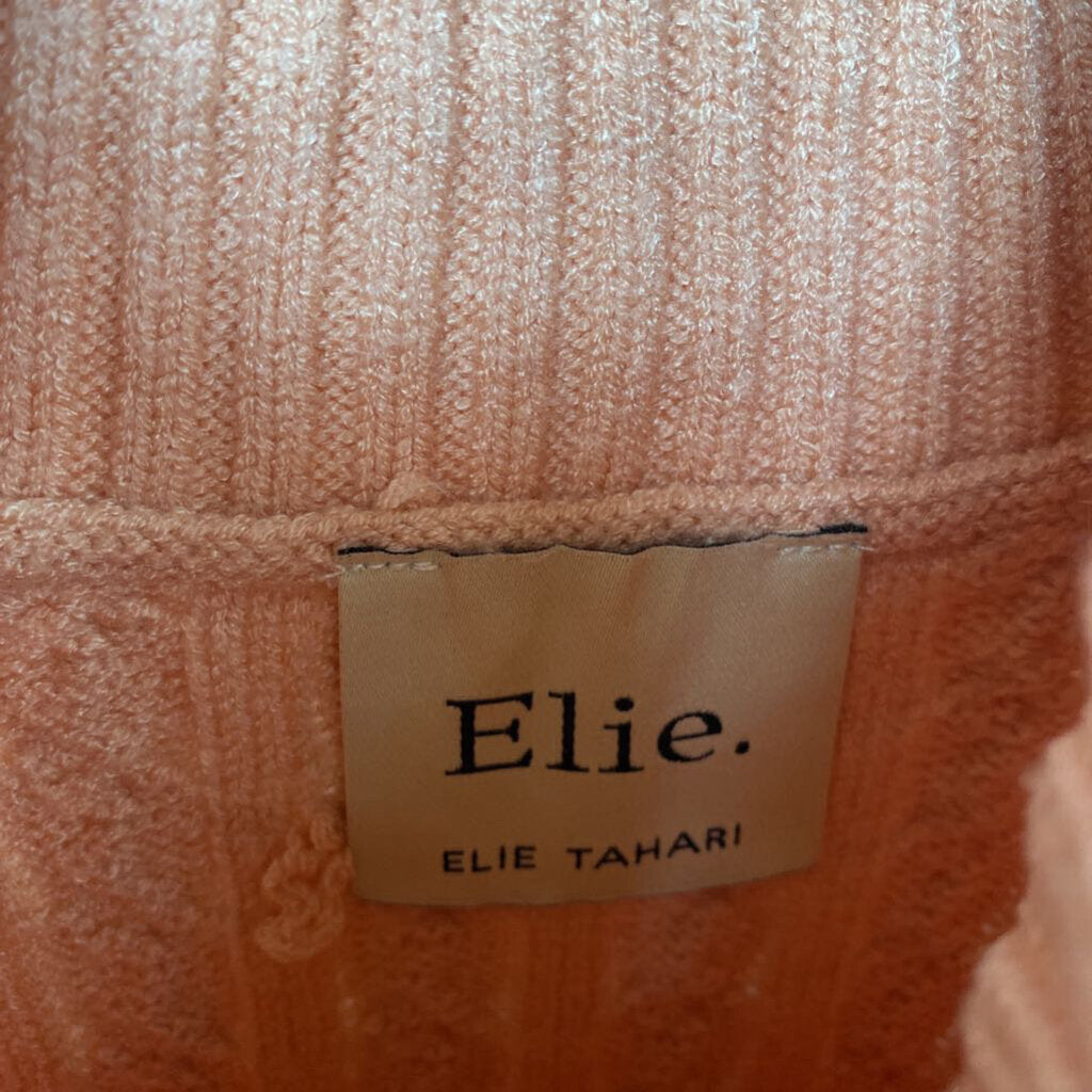 *TURTLENECK KNIT SWEATER