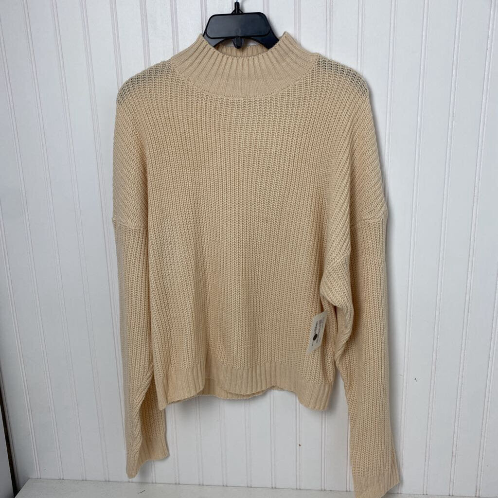 *MOCK NECK SWEATER