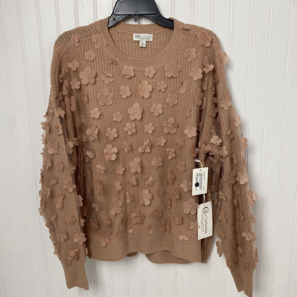 *SWEATER WITH MESH FLOWER OVERLAYER
