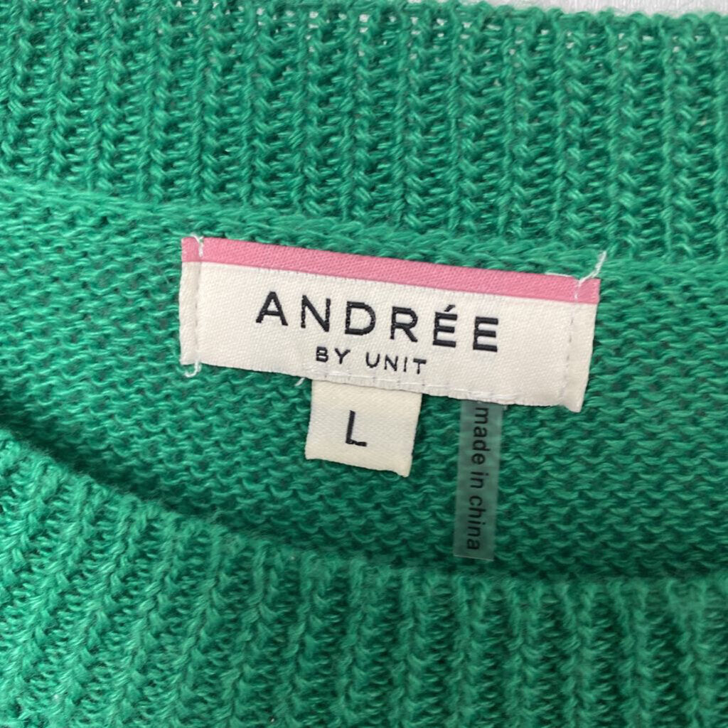 *STRIPED SWEATER