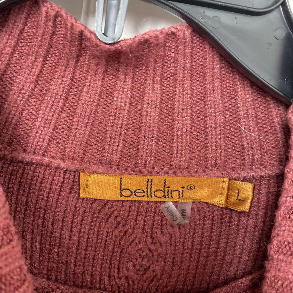 *MOCK NECK FITTED SWEATER
