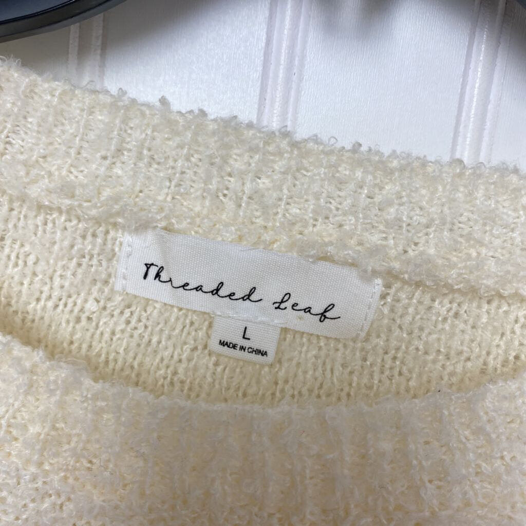 *FLOWER SWEATER
